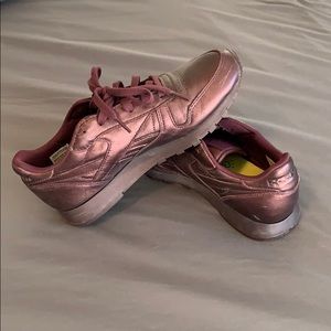 Size 7 metallic Reebok classics